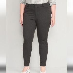 30 - Old Navy • High-Waisted Pixie Skinny Pants